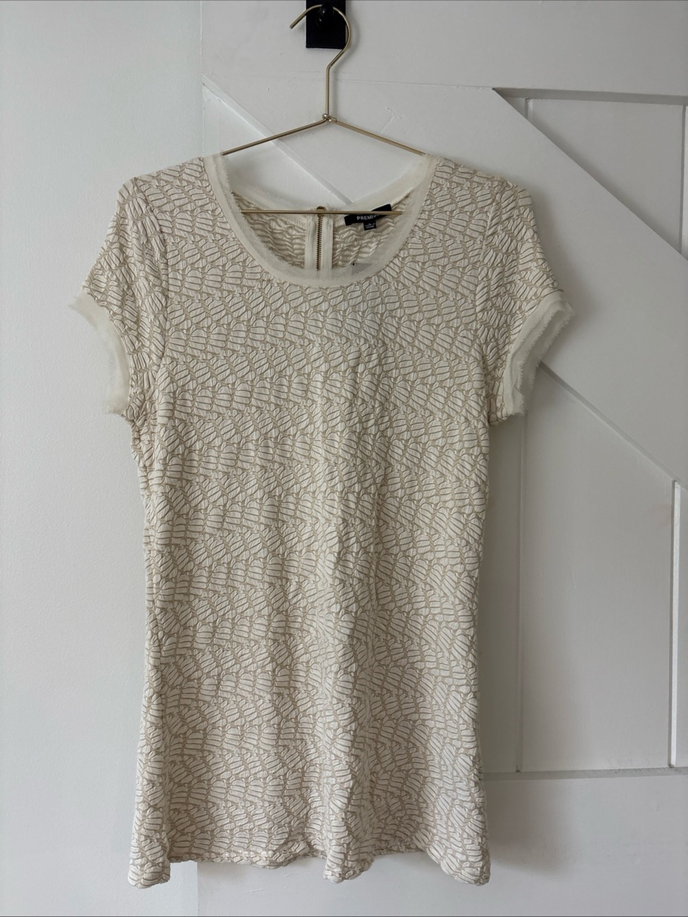 Premise Women’s Shirt Size Large Short Sleeve Textured Sheer Layers Gold Zipper